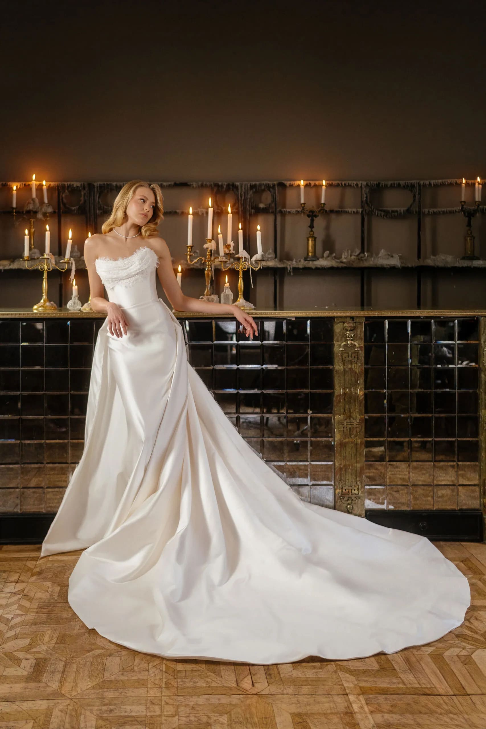 Vestido de novia Coda de raraavis