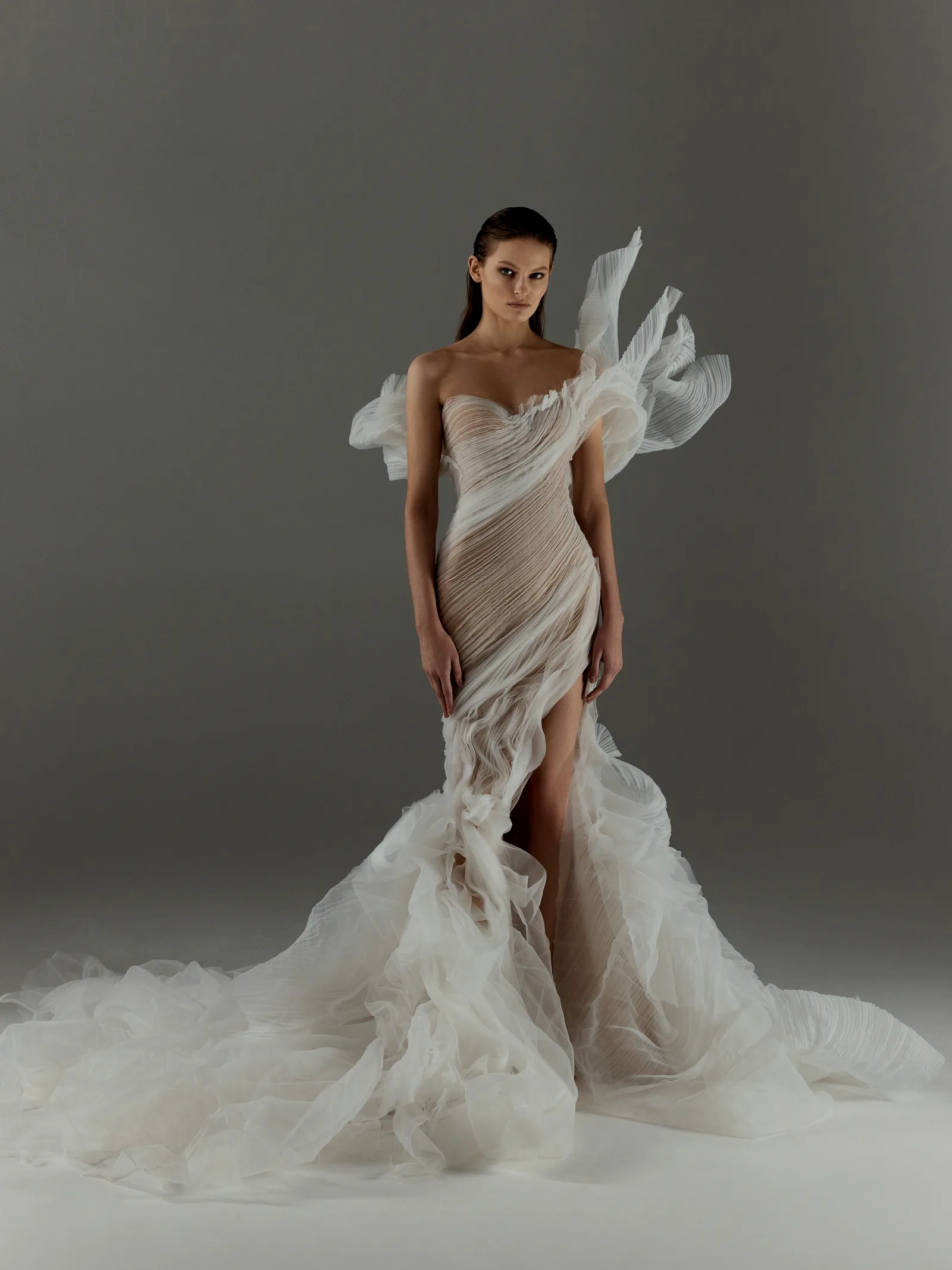 Vestido de novia Nika de Lana Marinenko