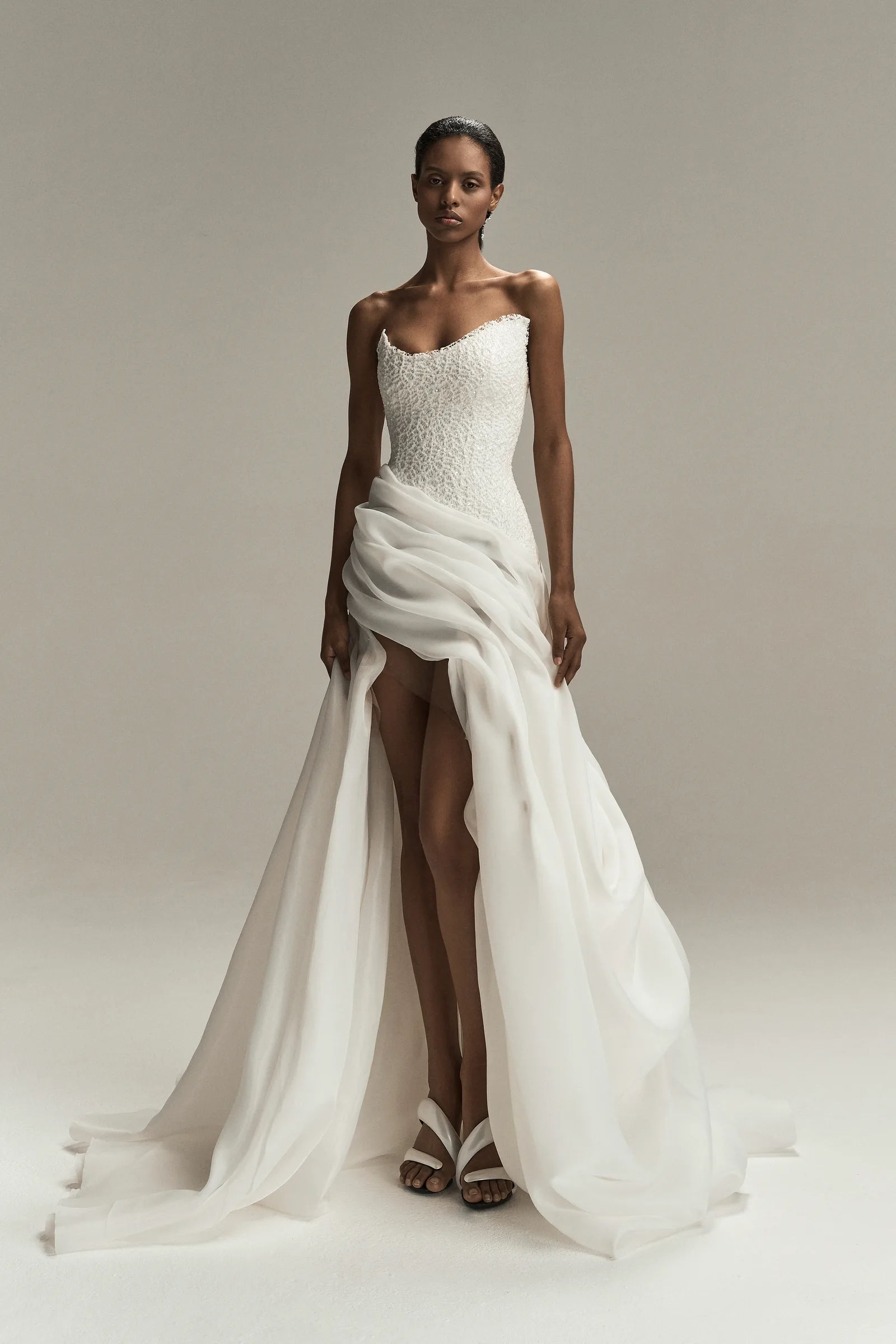 Vestido de novia Wind de Lana Marinenko