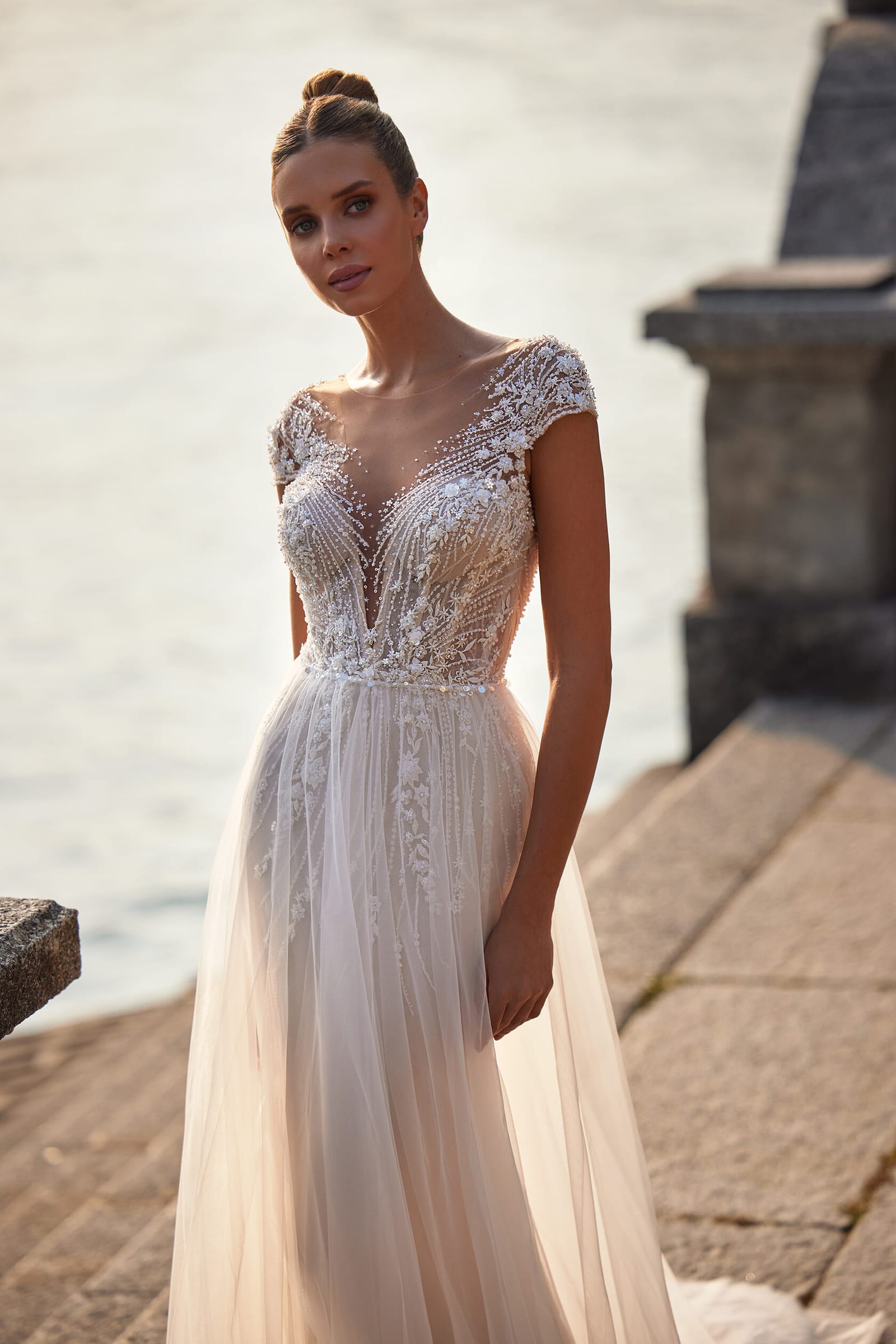 Vestido de novia Viola de lucesposa