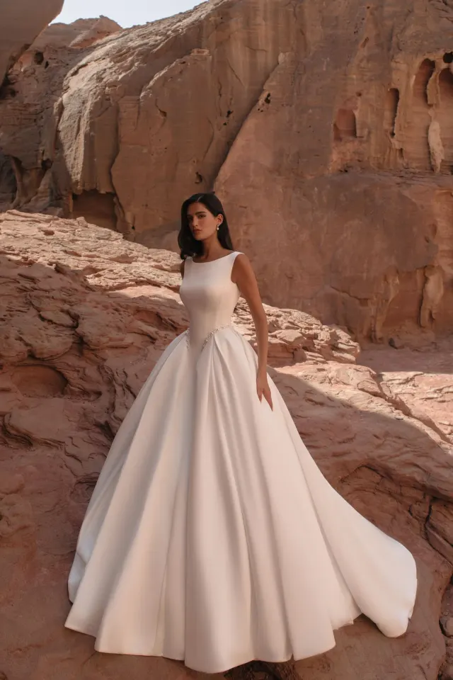 Vestido de novia Tori de Katy Corso