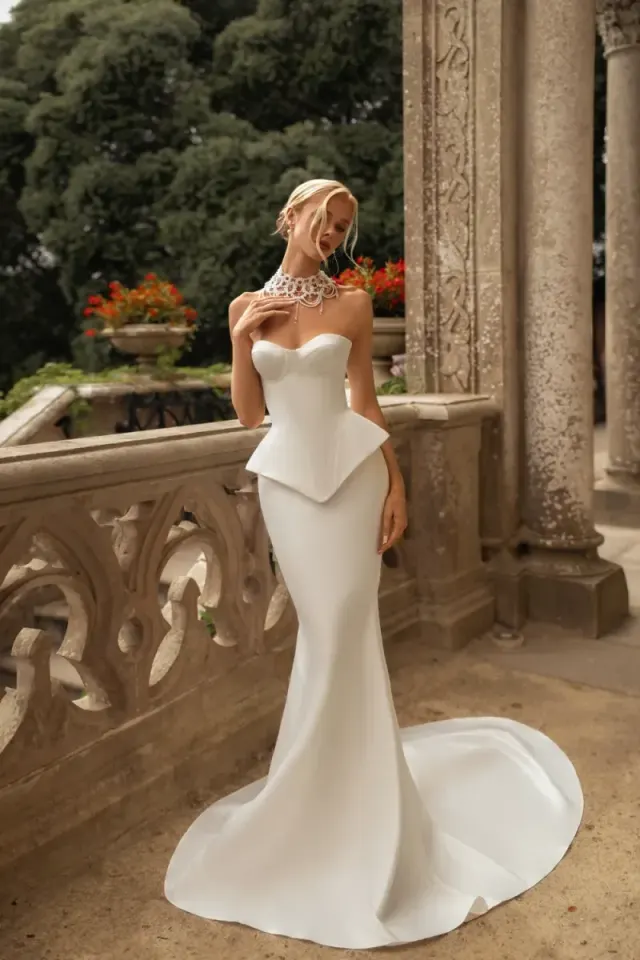 Vestido de novia Minori de falda larga de raraavis